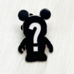 🔮‎ 5/$25 Disney Vinylmation Mystery Chaser Pin
